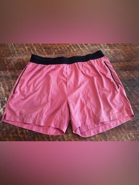 Rhône‎ men’s  Pink Athletic Shorts with Black Waistband size XL